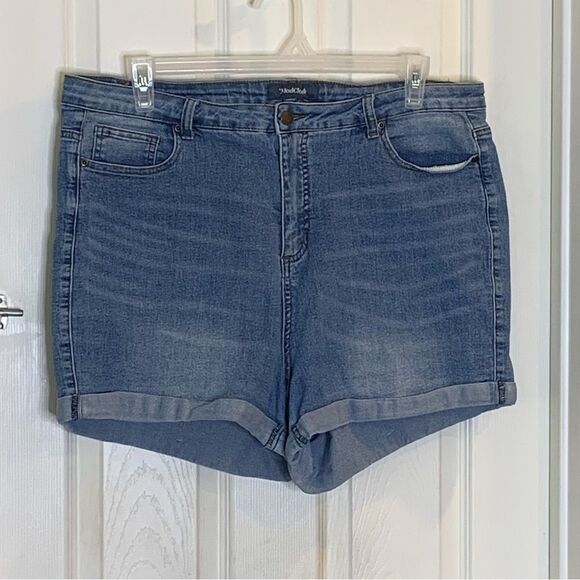 ModCloth Denim Shorts Rolled Cuff Size 18 - Picture 3 of 9